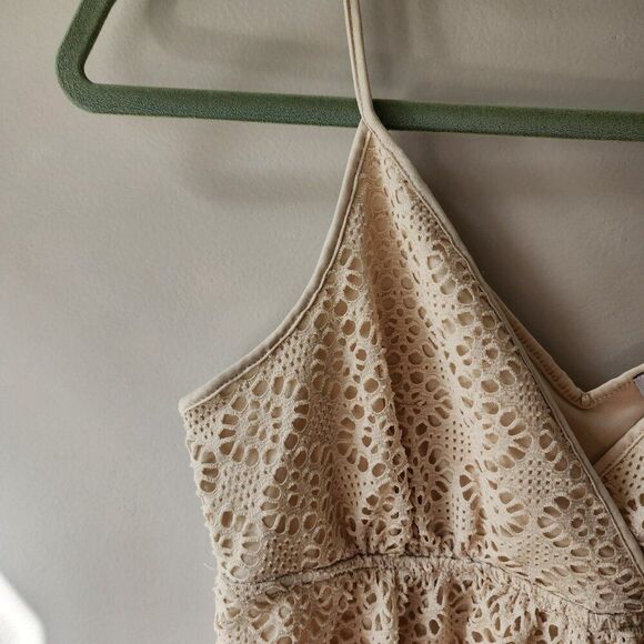 Express Set of Two Lacy Cami Tanks | Crochet | Size Small | Lined | Y2K - Picture 6 of 13